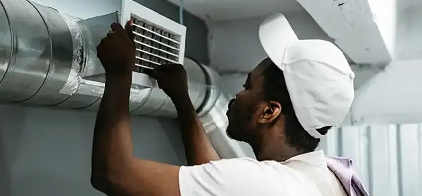 Our Licensed And Insured Cleaners in Oak Creek, WI